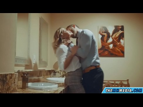 ❤️ Kad te prsata plavuša zavede u javnom zahodu ️❌ Porno na hr.sex78.ru
